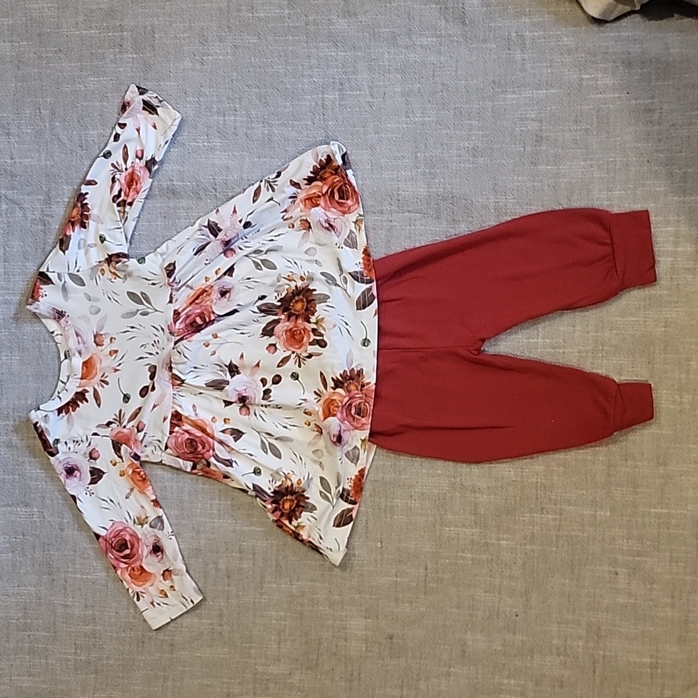 Girl's Outfit